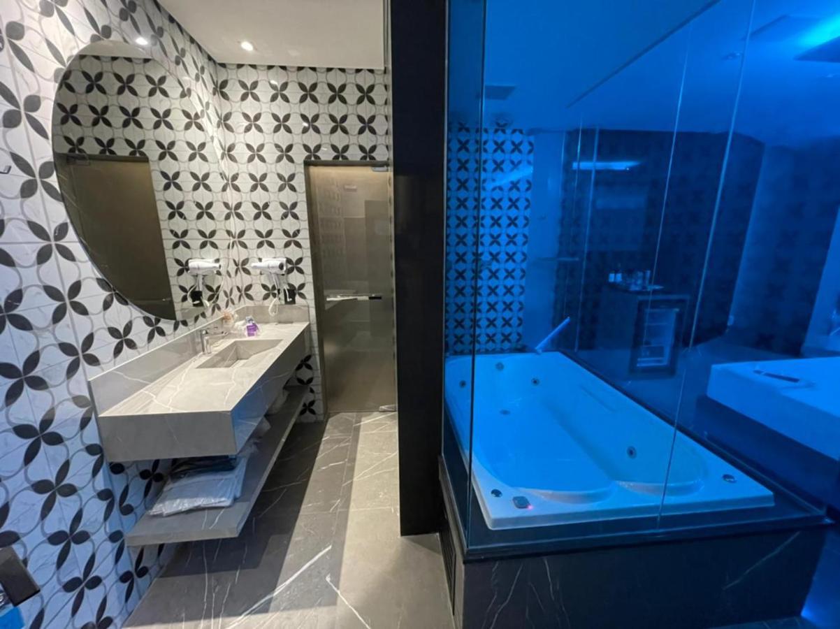 Motel Dubai Bh (Adults Only) Belo Horizonte Buitenkant foto